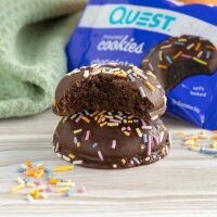 Quest Nutrition Protein Frosted Cookies Chocolate Cake